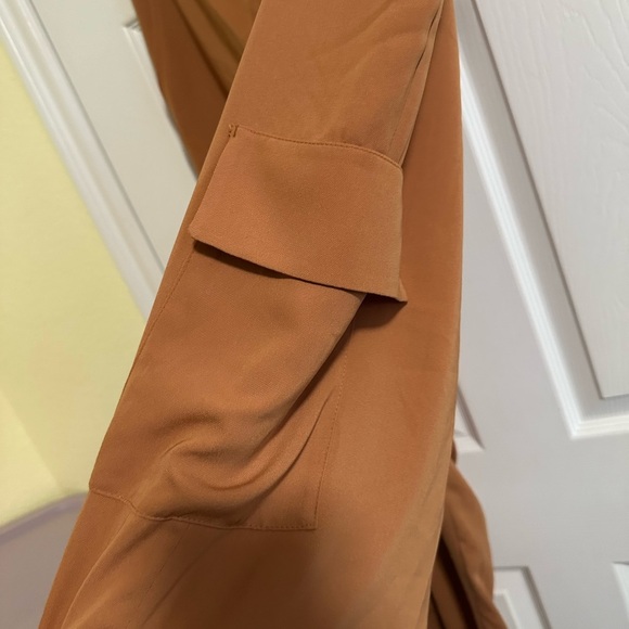 Halogen NWT Dressy Cargo Style Slacks ~ Wide Leg Size XL - Picture 3 of 3